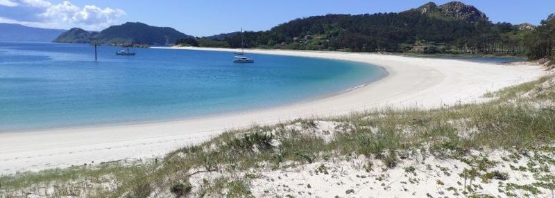 Panorámica de una de las playas de las islas Cíes